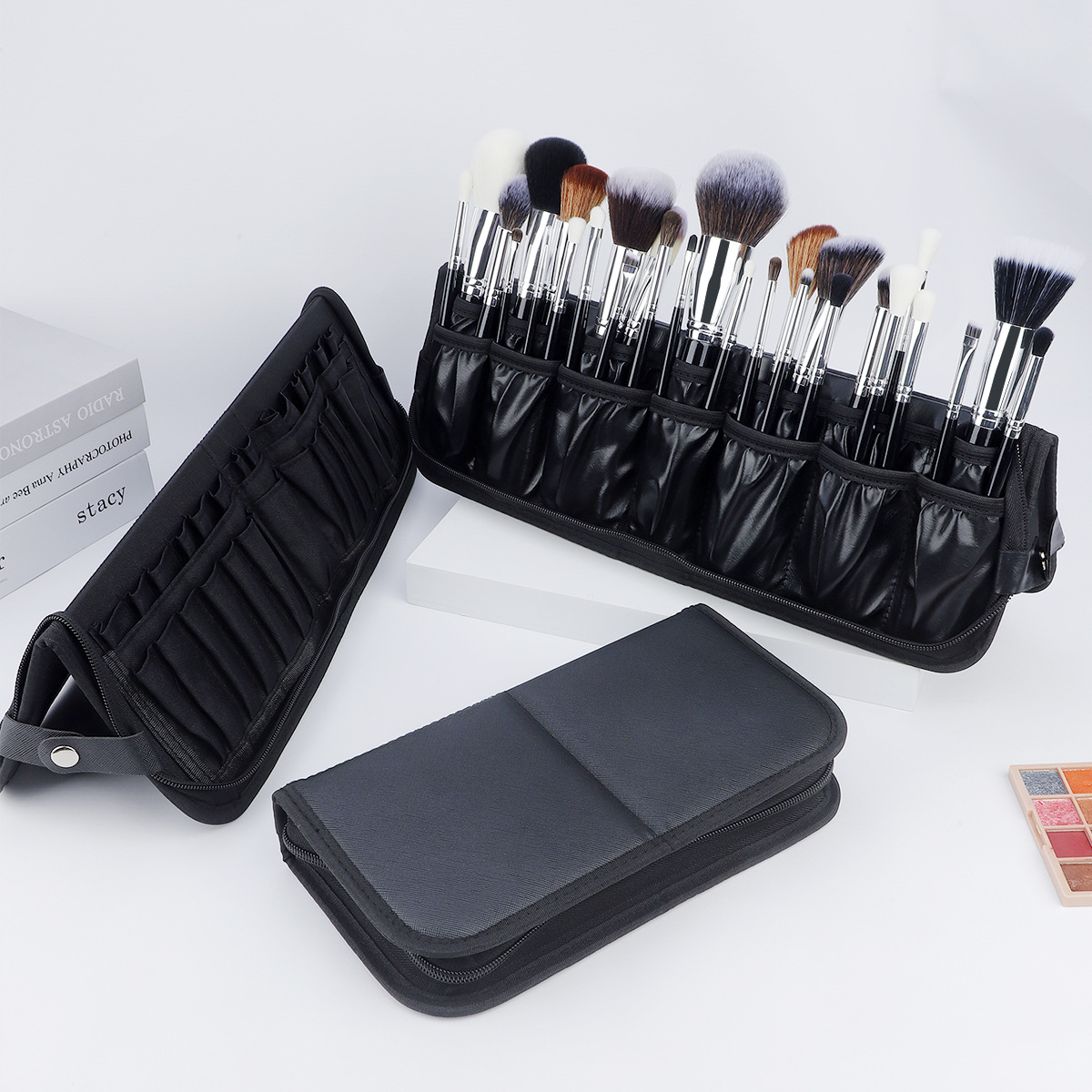 Beauty Preservation Makeup Bag - 29 Holes Makeup Brush Organizer Bag