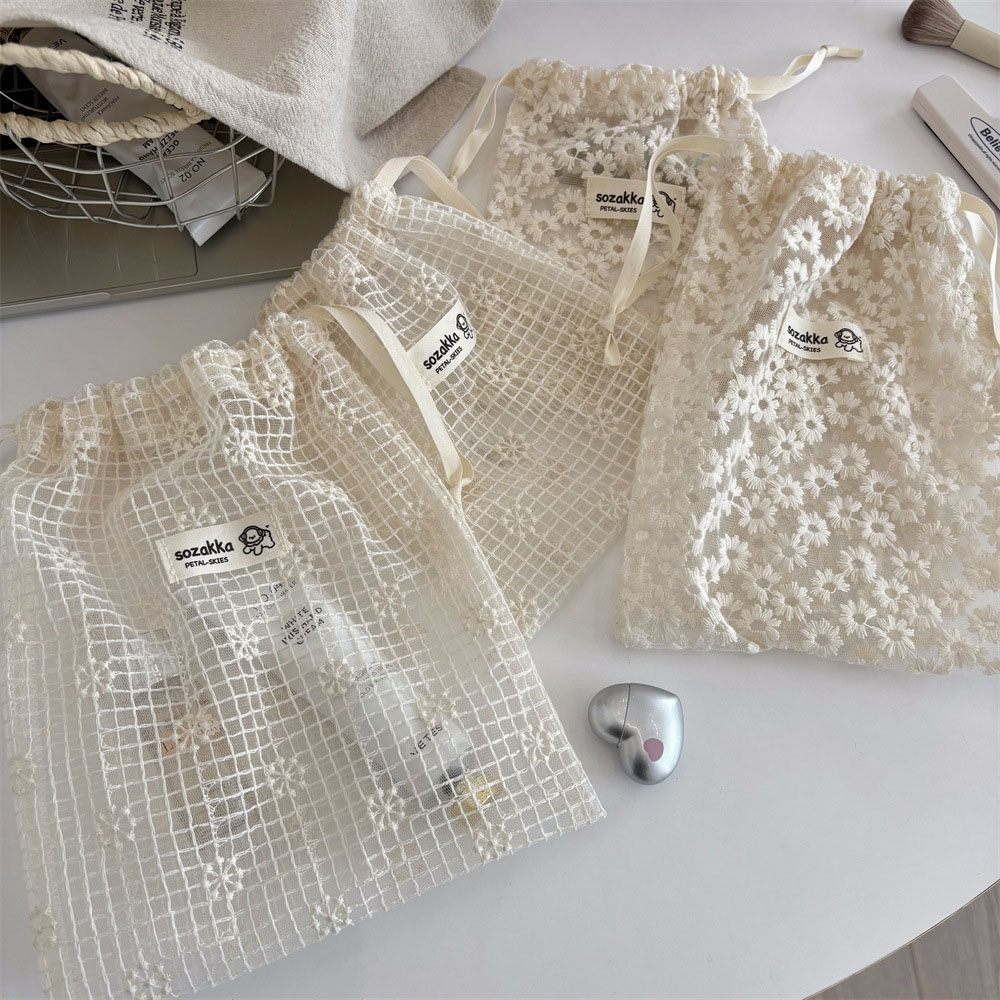 Beauty Preservation Makeup Bag - Lace Embroidered Daisy Mesh Drawstring Makeup