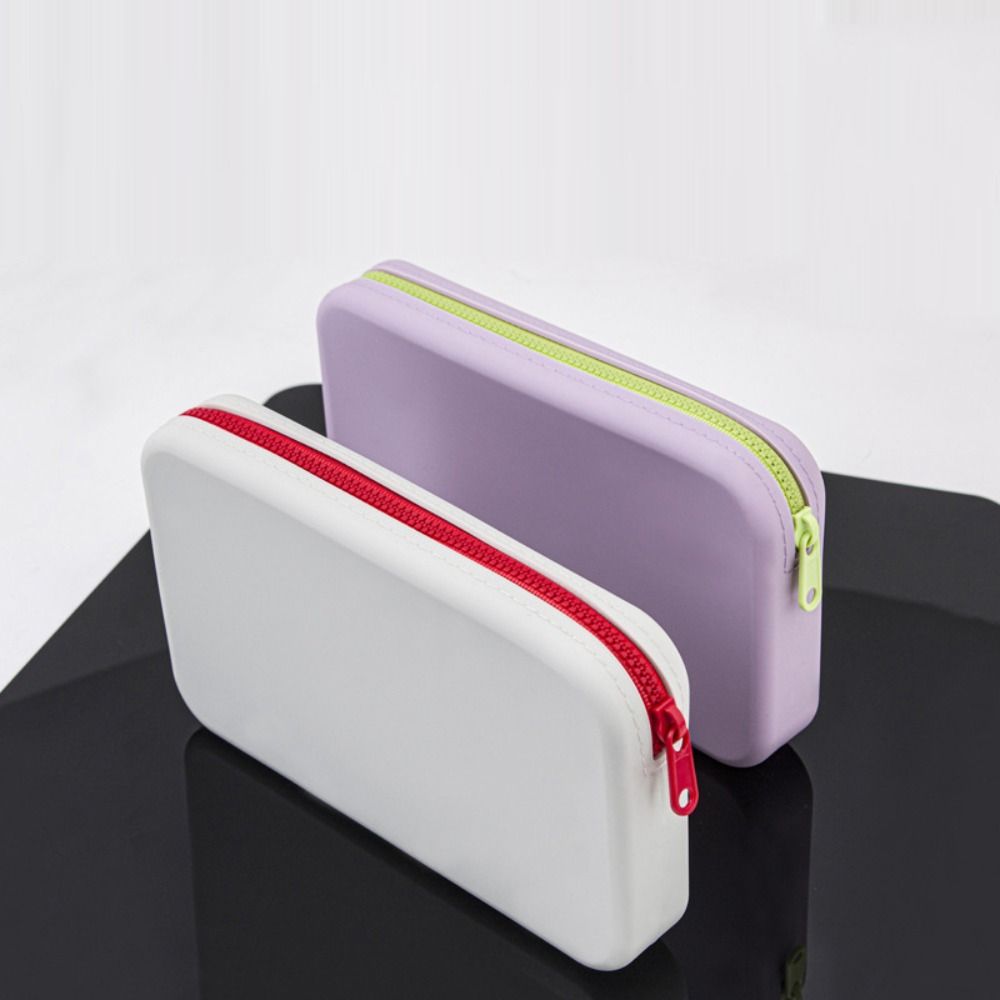Small Square Silicone Cosmetic - Beauty Preservation Makeup Bag recension och pris