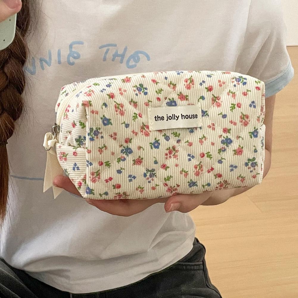 Vintage Floral Quilted Makeup  - Beauty Preservation Makeup Bag recension och pris